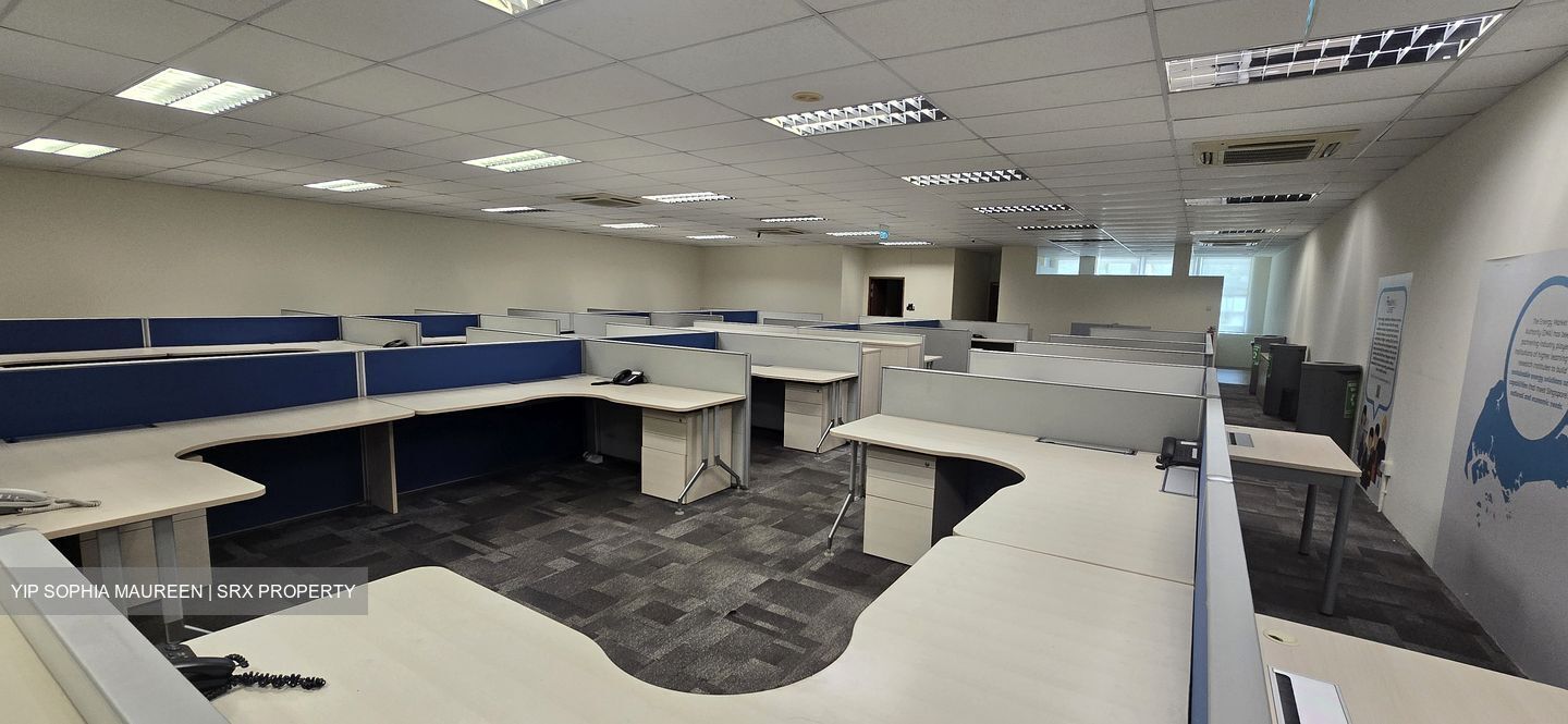 991 Alexandra (D5), Office #554387921